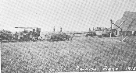 Old Time Thrashing on the Rasmus Egge farm, 1915, Bristol,SD